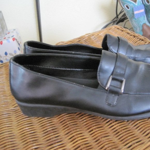 Predictions Women's Dress shoes - Picture 3 of 6